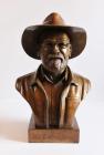 Прикрепленное изображение: Bronze-bust-of-Sir-Terry-Pratchett-1000x1500_c.jpg